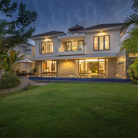 Lucia Villas Nusadua By Nagisa Bali Nusa Dua  Buitenkant foto