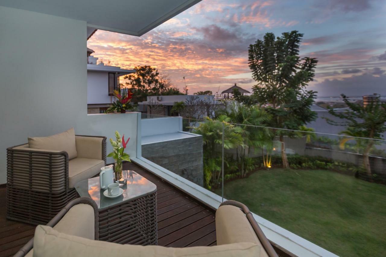 Lucia Villas Nusadua By Nagisa Bali Nusa Dua  Buitenkant foto
